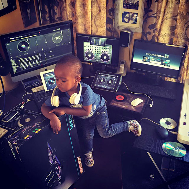 dj a 2 ans