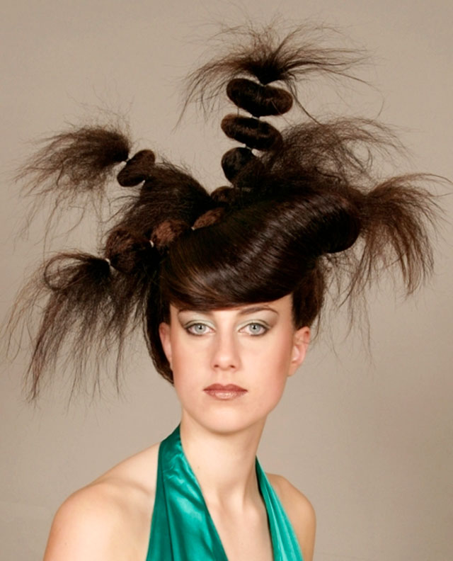 coiffure-extravagante-31