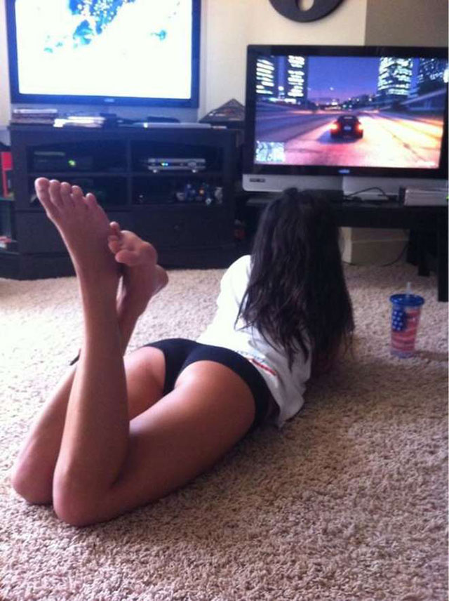 gamer-girl-(21)